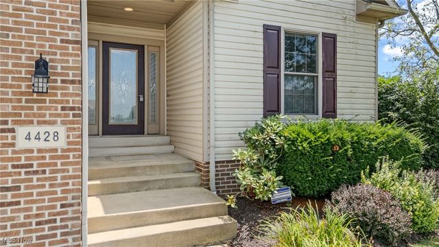 4428 Trail Head Circle NW, Massillon, OH 44647