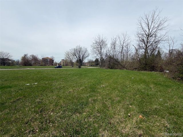 704 Field Street, Detroit, MI 48214