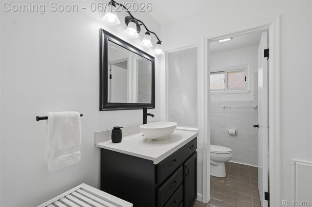 32638 Judy Drive, Westland, MI 48185