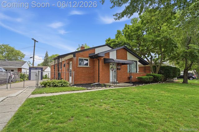 32638 Judy Drive, Westland, MI 48185