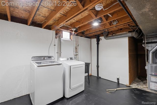 32638 Judy Drive, Westland, MI 48185