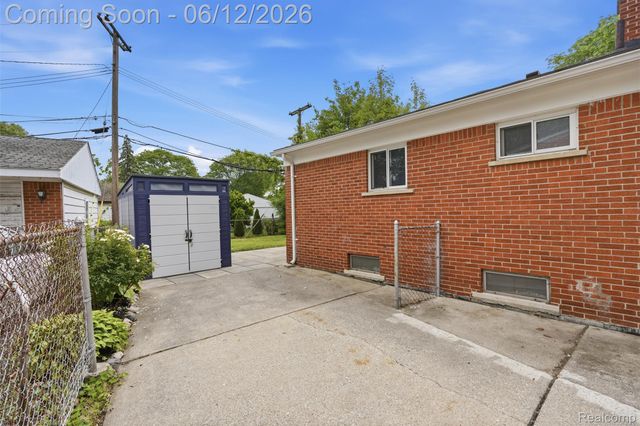 32638 Judy Drive, Westland, MI 48185