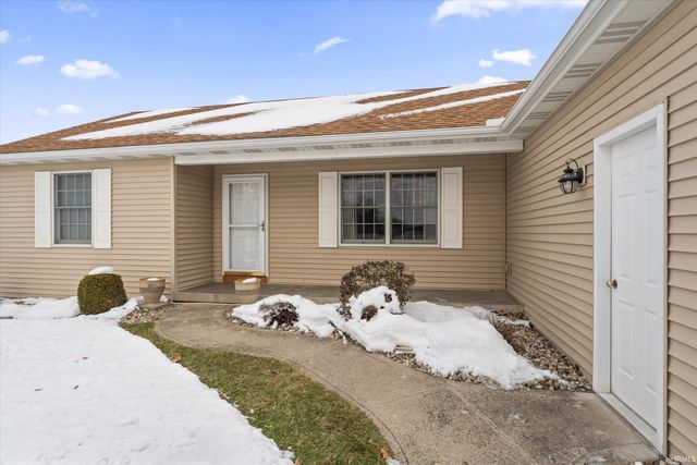 68426 CR 23, New Paris, IN 46553