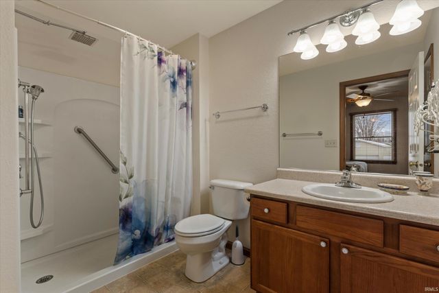 68426 CR 23, New Paris, IN 46553