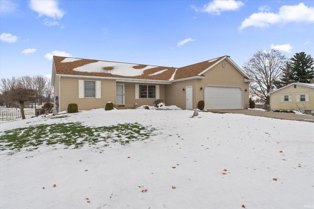 68426 CR 23, New Paris, IN 46553