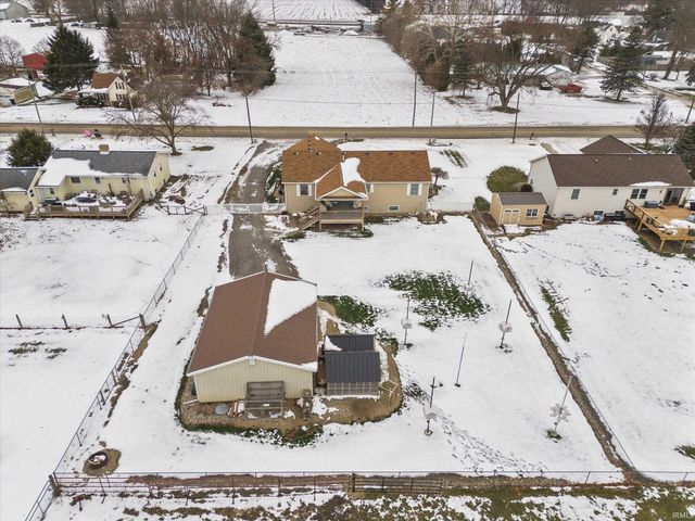 68426 CR 23, New Paris, IN 46553