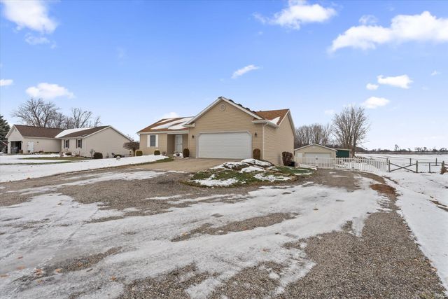 68426 CR 23, New Paris, IN 46553