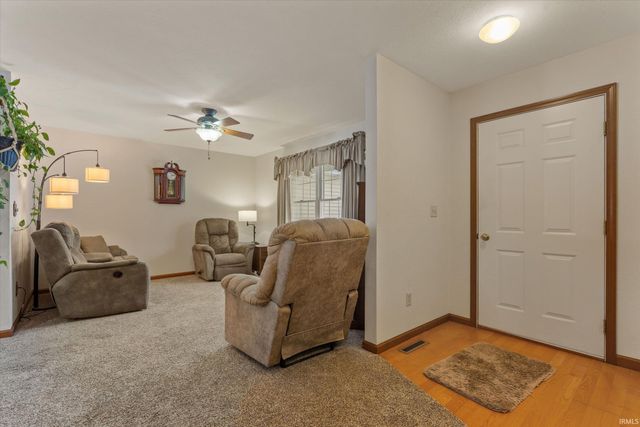 68426 CR 23, New Paris, IN 46553