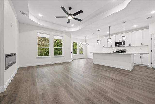 1505 Up The Grove Street, Greenville, TX 75401