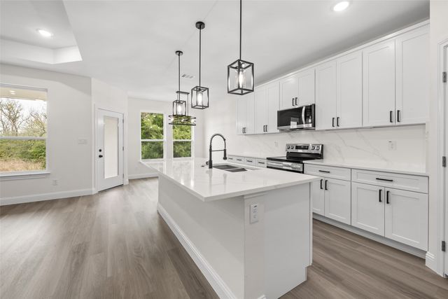 1505 Up The Grove Street, Greenville, TX 75401