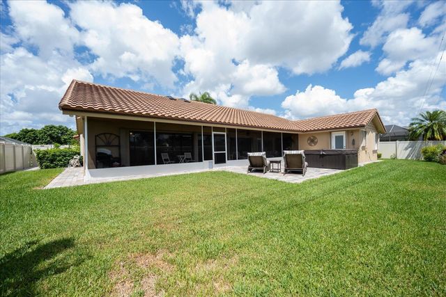 1654 Farmington Circle, Wellington, FL 33414