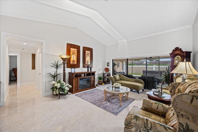 1654 Farmington Circle, Wellington, FL 33414