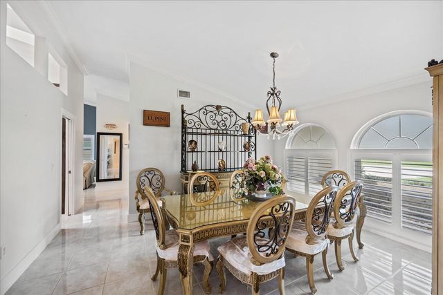 1654 Farmington Circle, Wellington, FL 33414