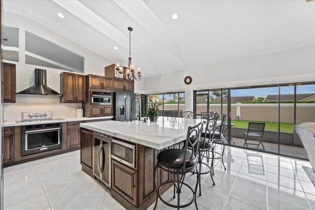 1654 Farmington Circle, Wellington, FL 33414