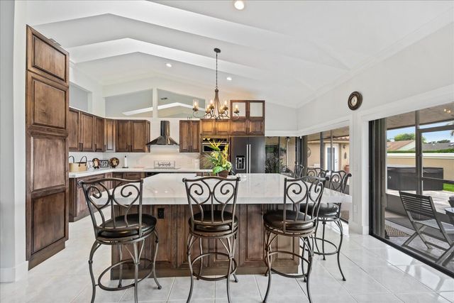 1654 Farmington Circle, Wellington, FL 33414