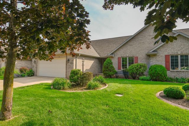 440 WOODFIELD DRIVE, Green Bay, WI 54313