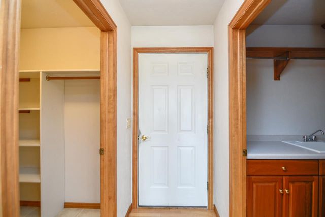440 WOODFIELD DRIVE, Green Bay, WI 54313