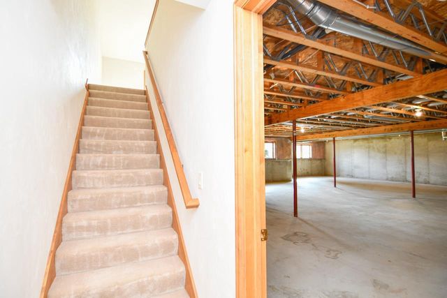 440 WOODFIELD DRIVE, Green Bay, WI 54313
