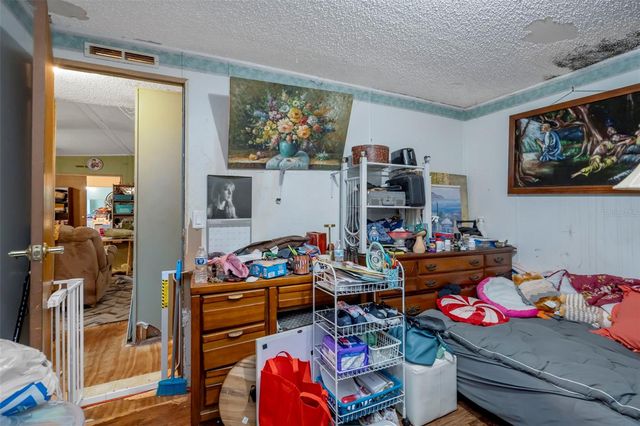 35913 VALLEYBROOK AVENUE, Zephyrhills, FL 33541