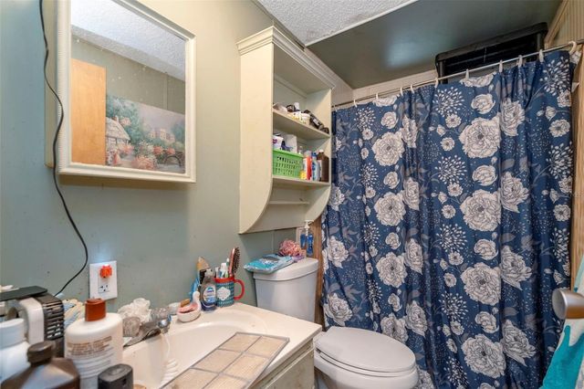 35913 VALLEYBROOK AVENUE, Zephyrhills, FL 33541