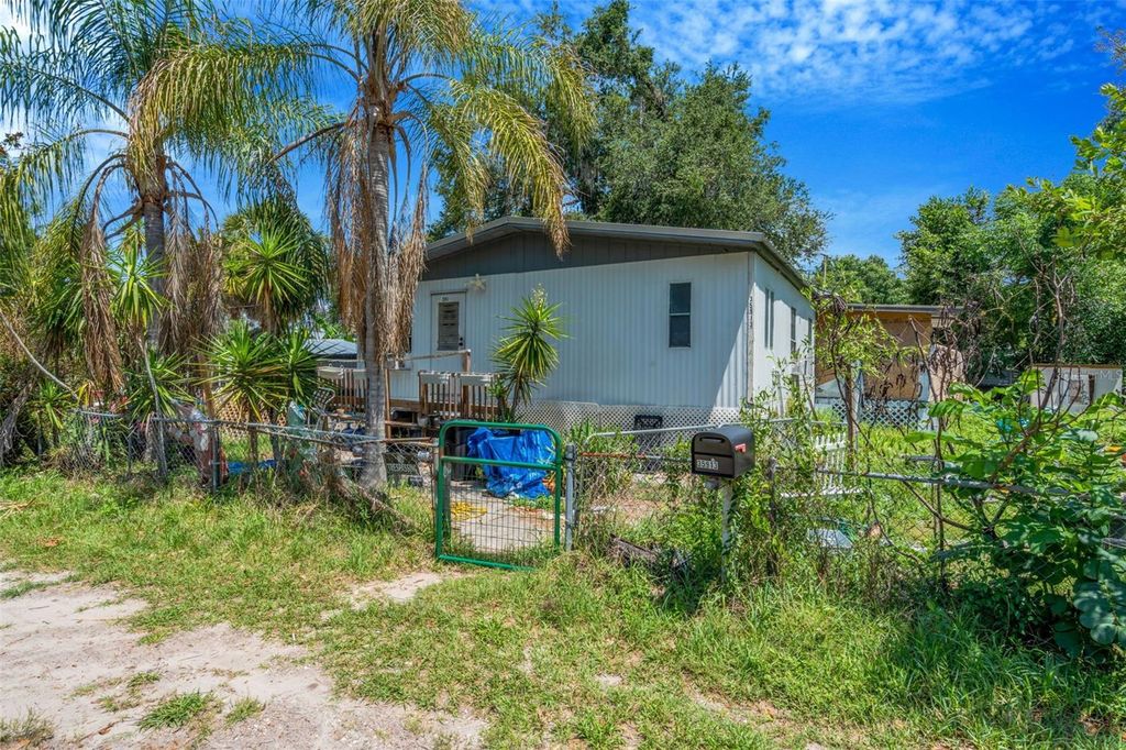 35913 VALLEYBROOK AVENUE, Zephyrhills, FL 33541