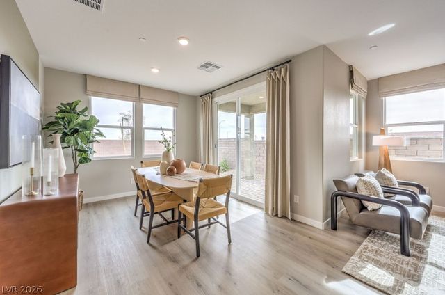 1017 Reisa Falls Drive, North Las Vegas, NV 89084