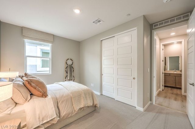 1017 Reisa Falls Drive, North Las Vegas, NV 89084