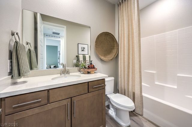 1017 Reisa Falls Drive, North Las Vegas, NV 89084