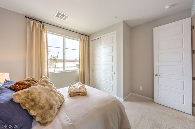 1017 Reisa Falls Drive, North Las Vegas, NV 89084