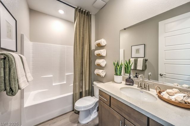 1017 Reisa Falls Drive, North Las Vegas, NV 89084