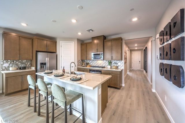 1017 Reisa Falls Drive, North Las Vegas, NV 89084