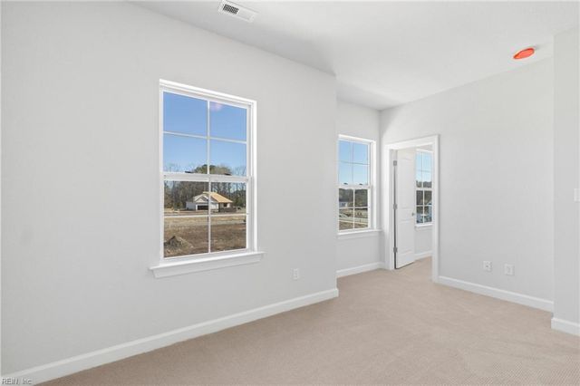5025 Duxbury RD, Chesapeake, VA 23321