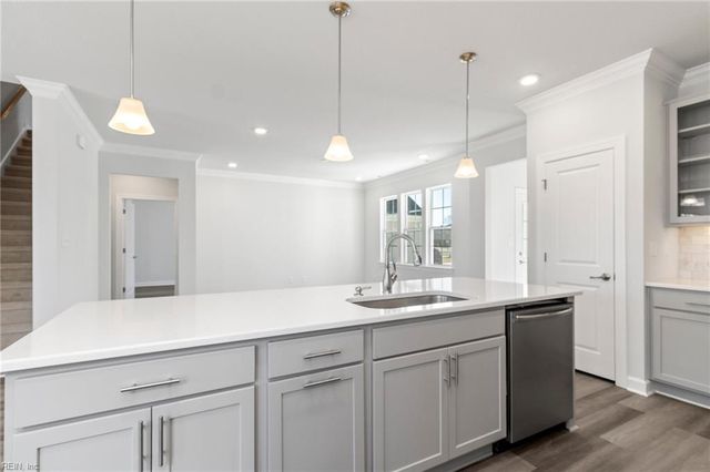 5025 Duxbury RD, Chesapeake, VA 23321