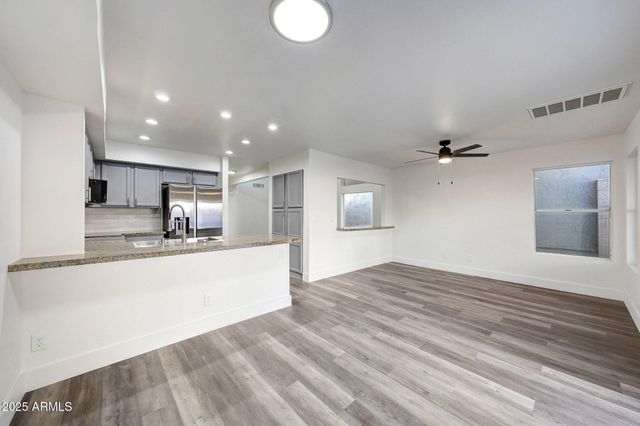 14254 N 23RD Place, Phoenix, AZ 85022