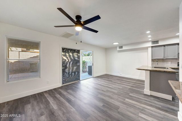 14254 N 23RD Place, Phoenix, AZ 85022