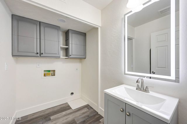 14254 N 23RD Place, Phoenix, AZ 85022