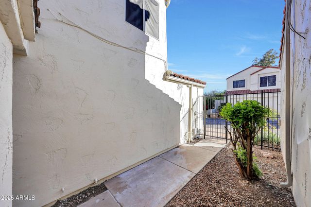 14254 N 23RD Place, Phoenix, AZ 85022