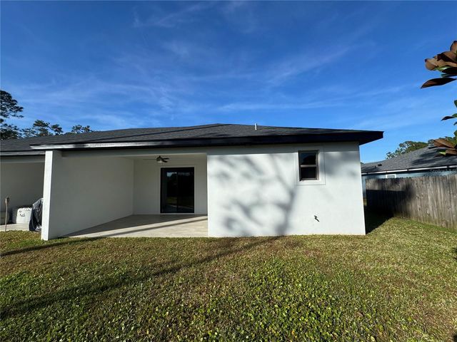 15 REGENT LANE, Palm Coast, FL 32164