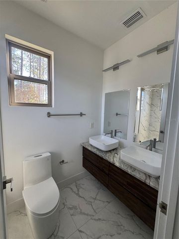 15 REGENT LANE, Palm Coast, FL 32164