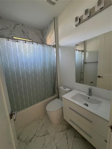 15 REGENT LANE, Palm Coast, FL 32164