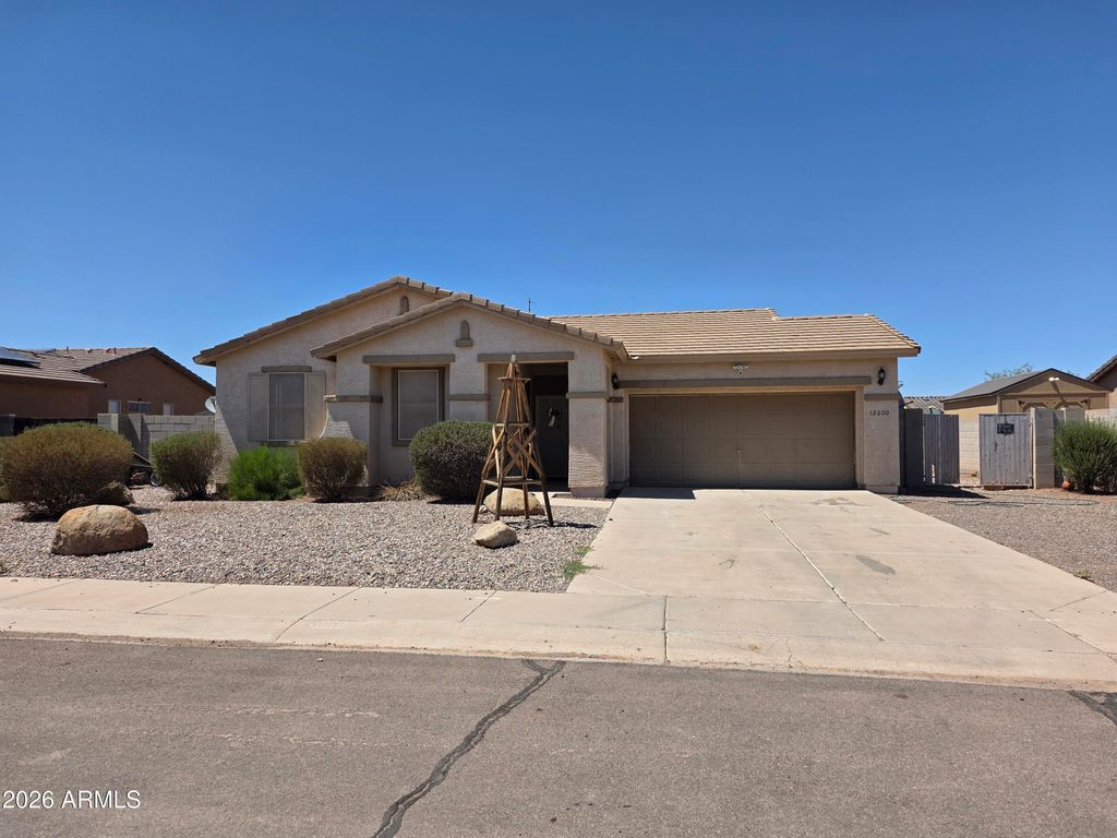 12600 W DIAZ Drive, Arizona City, AZ 85123