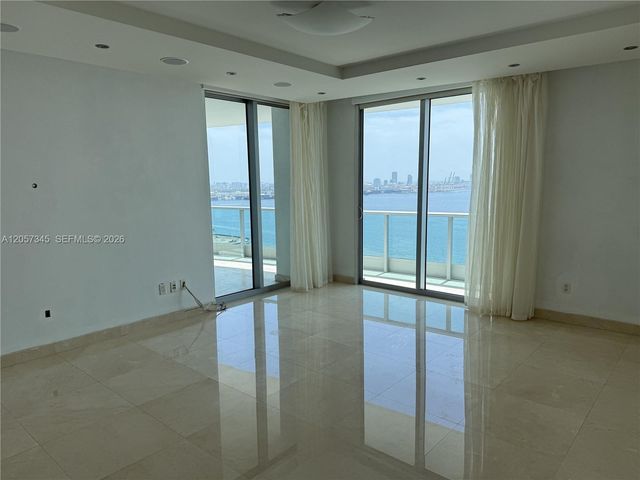 1331 Brickell Bay Dr 2801, Miami, FL 33131
