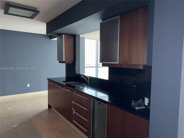 1331 Brickell Bay Dr 2801, Miami, FL 33131