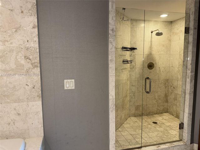 1331 Brickell Bay Dr 2801, Miami, FL 33131