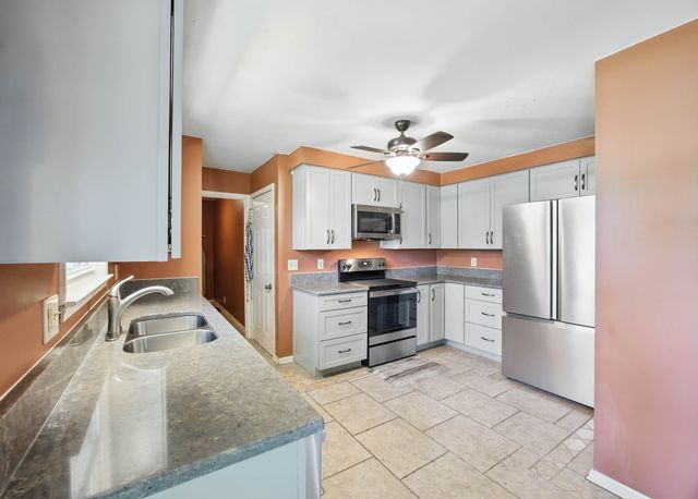 735 Jace Dr, Clarksville, TN 37040