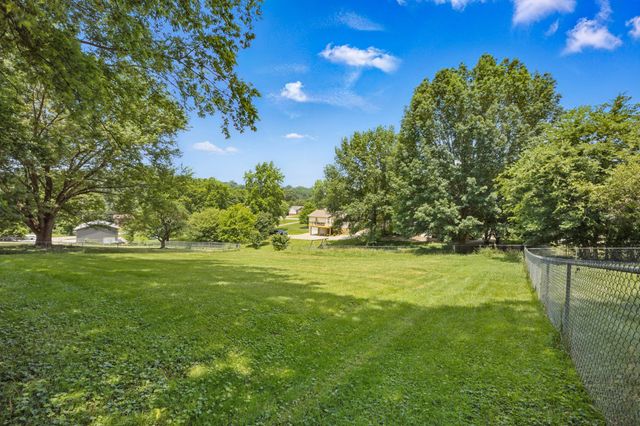 735 Jace Dr, Clarksville, TN 37040