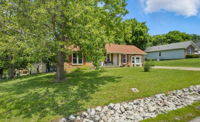 735 Jace Dr, Clarksville, TN 37040