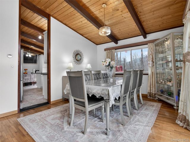 810 Haverstraw Road, Suffern, NY 10901