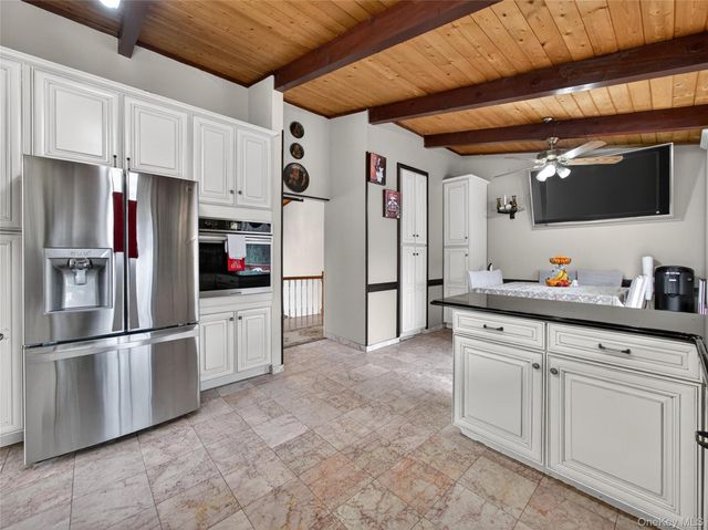 810 Haverstraw Road, Suffern, NY 10901
