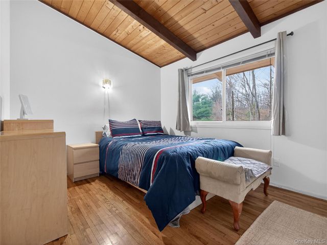 810 Haverstraw Road, Suffern, NY 10901
